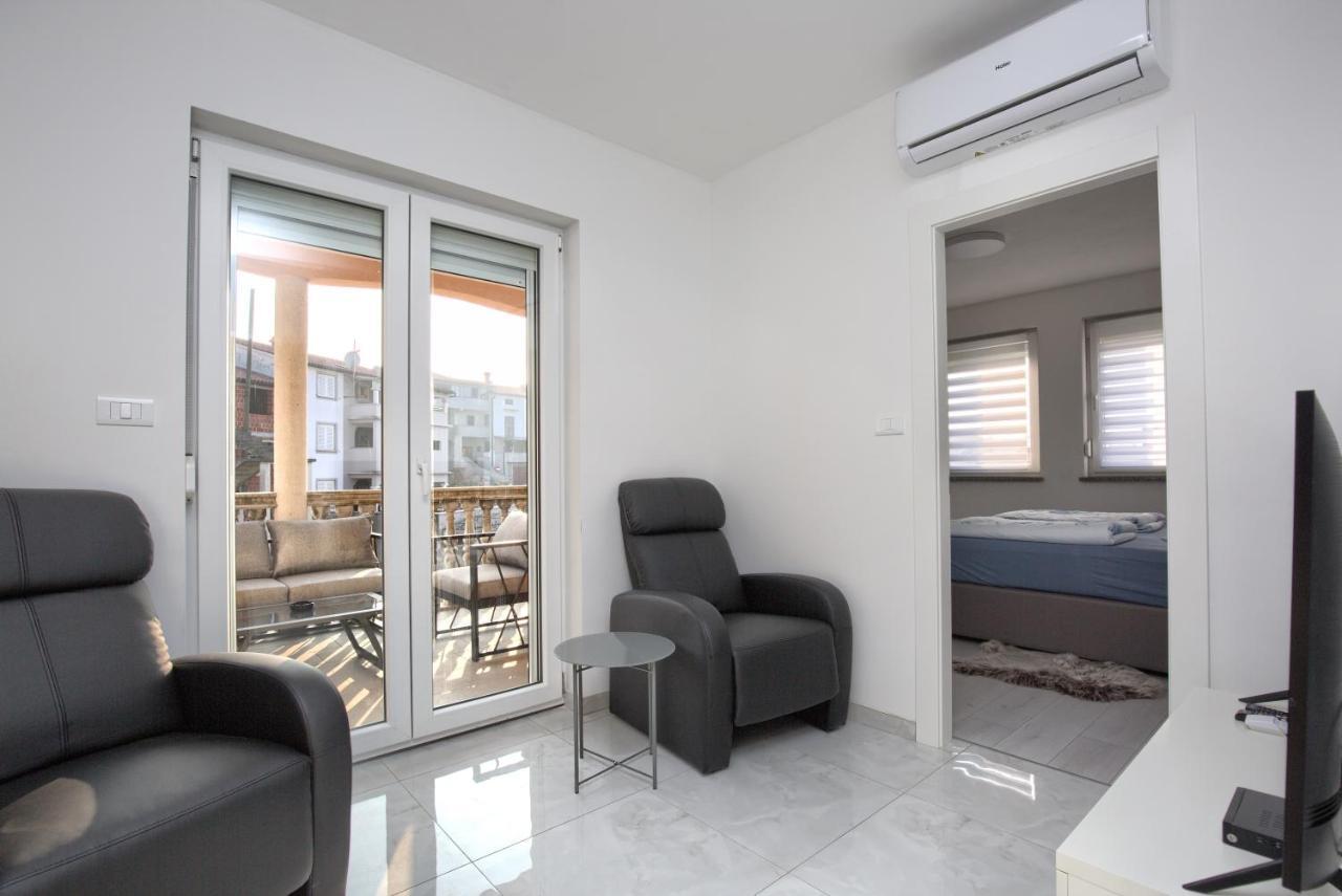 Apartment Vukadin Pula